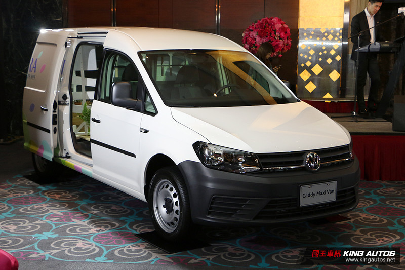 《Volkswagen Caddy Maxi Van》73.6萬元起登臺 6月起加入手排商用車戰局 《Volkswagen Caddy Maxi Van》73.6萬元起登臺 6月起加入手排商用車戰局