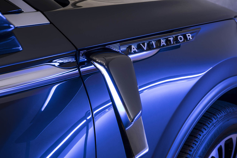 《Lincoln Aviator Concept》紐約預覽Plug-In Hybrid動力新概念 《Lincoln Aviator Concept》紐約預覽Plug-In Hybrid動力新概念