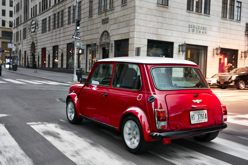 以經典展望未來 《Mini》打造《Mini Electric》電動老咪 以經典展望未來 《Mini》打造《Mini Electric》電動老咪