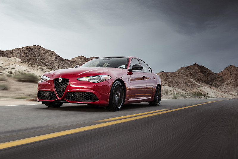 黑潮特仕款 《Alfa Romeo Giulia / Stelvio Nero Edizione》紐約車展追加發表 黑潮特仕款 《Alfa Romeo Giulia / Stelvio Nero Edizione》紐約車展追加發表