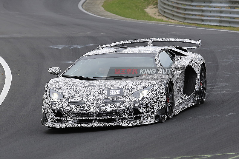 猛獸出閘 《Lamborghini Aventador SV Jota》將挾800hp最大馬力問世 猛獸出閘 《Lamborghini Aventador SV Jota》將挾800hp最大馬力問世