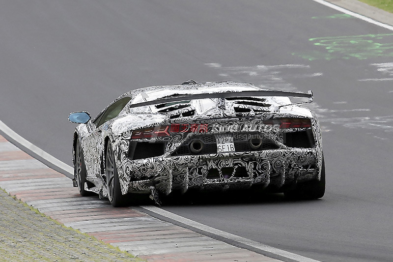 猛獸出閘 《Lamborghini Aventador SV Jota》將挾800hp最大馬力問世 猛獸出閘 《Lamborghini Aventador SV Jota》將挾800hp最大馬力問世