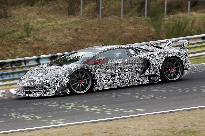 猛獸出閘 《Lamborghini Aventador SV Jota》將挾800hp最大馬力問世 猛獸出閘 《Lamborghini Aventador SV Jota》將挾800hp最大馬力問世