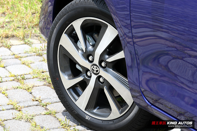 對、年輕的味 ─ 小改款《Toyota Yaris S》試駕報導 對、年輕的味 ─ 小改款《Toyota Yaris S》試駕報導