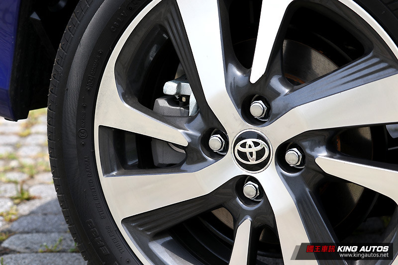 對、年輕的味 ─ 小改款《Toyota Yaris S》試駕報導 對、年輕的味 ─ 小改款《Toyota Yaris S》試駕報導