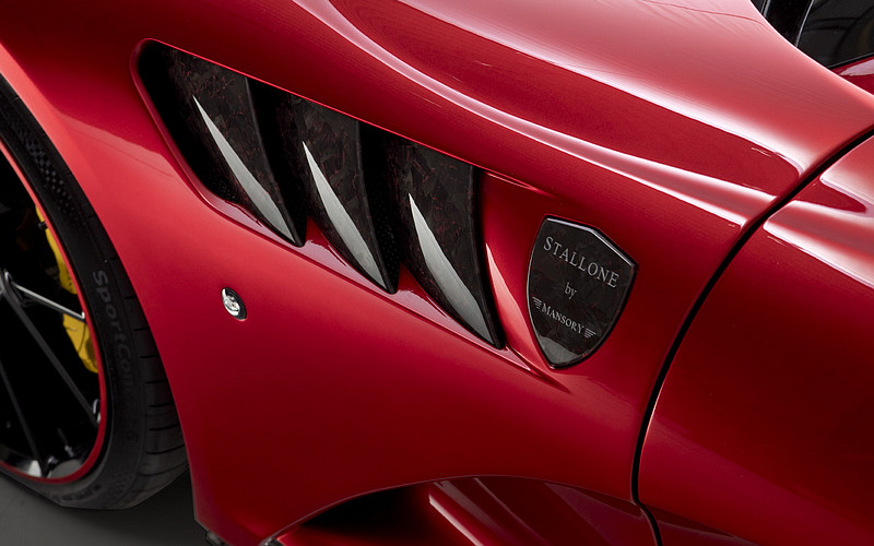 賦予《Ferrari 812 Superfast》激進與奢華 Mansory Stallone碳纖上身猛發830匹強大動力 賦予《Ferrari 812 Superfast》激進與奢華 Mansory Stallone碳纖上身猛發830匹強大動力
