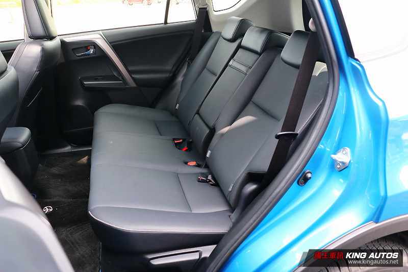 同門比一比:該選《Lexus NX 200》還是《Toyota RAV4 Hybrid》?晉升高級SUV的考量與抉擇 同門比一比:該選《Lexus NX 200》還是《Toyota RAV4 Hybrid》?晉升高級SUV的考量與抉擇
