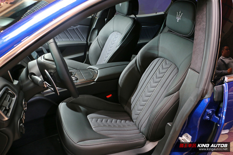 《Maserati》攜手義大利頂級男裝品牌 在台推出《Zegna Edition》特式車 《Maserati》攜手義大利頂級男裝品牌 在台推出《Zegna Edition》特式車
