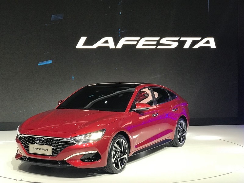 《Hyundai Lafesta》美型轎跑北京車展正式首演 《Hyundai Lafesta》美型轎跑北京車展正式首演