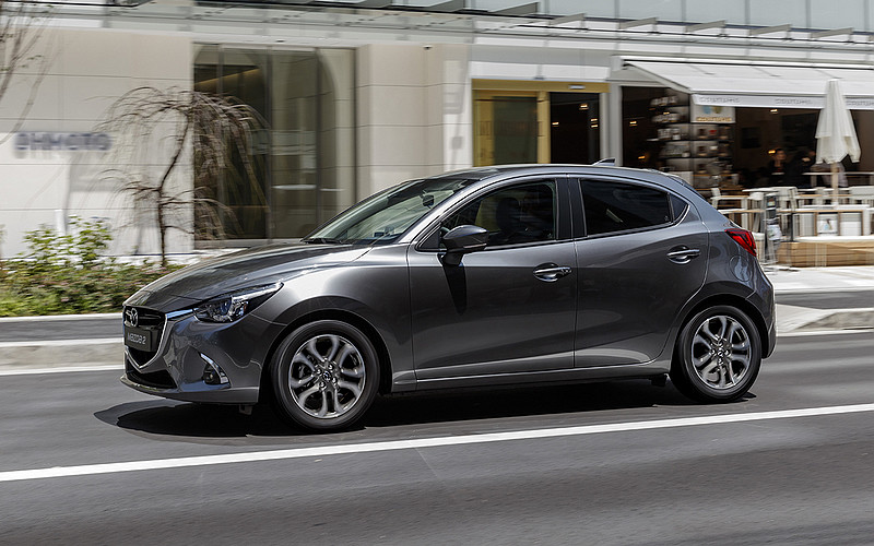 盲點偵測列標配 晶豔魂動紅上身 2019年式《Mazda2》69.9萬發表上市 盲點偵測列標配 晶豔魂動紅上身 2019年式《Mazda2》69.9萬發表上市