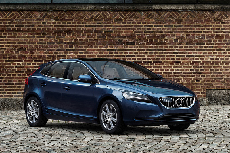 《S60》雙車型149萬元起限量入主 《Volvo》5月份促銷優惠開跑 《S60》雙車型149萬元起限量入主 《Volvo》5月份促銷優惠開跑
