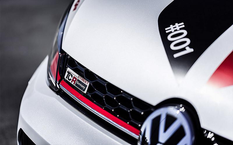 超火熱鋼砲戰將 Oettinger打造《Volkswagen Golf GTI》街道版TCR賽車猛發360hp暴力 超火熱鋼砲戰將 Oettinger打造《Volkswagen Golf GTI》街道版TCR賽車猛發360hp暴力
