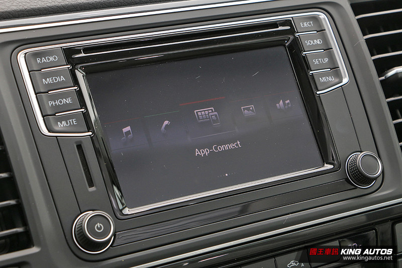 「房車」新定義─《Volkswagen California Beach》試駕報導 「房車」新定義─《Volkswagen California Beach》試駕報導