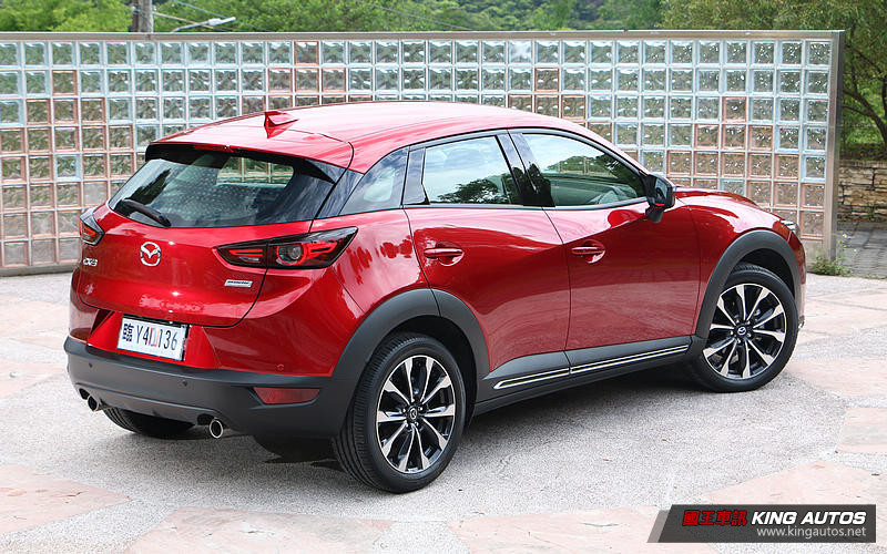 同門比一比:該選《Mazda CX-3》還是《Mazda3》?魂動跨界與掀背的抉擇 同門比一比:該選《Mazda CX-3》還是《Mazda3》?魂動跨界與掀背的抉擇