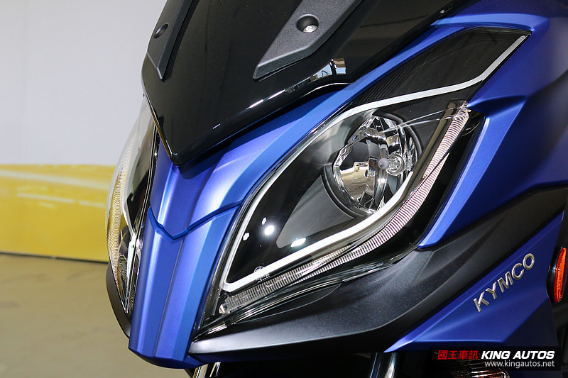 安全/科技再進化 2018新年式《Kymco GDink 300i》17.8萬發表上市 安全/科技再進化 2018新年式《Kymco GDink 300i》17.8萬發表上市