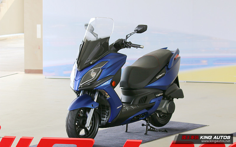 安全/科技再進化 2018新年式《Kymco GDink 300i》17.8萬發表上市 安全/科技再進化 2018新年式《Kymco GDink 300i》17.8萬發表上市