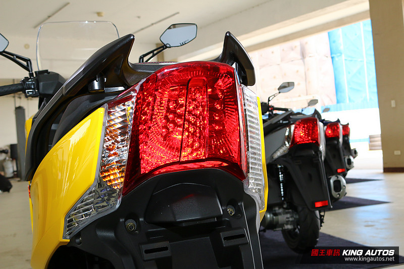 安全/科技再進化 2018新年式《Kymco GDink 300i》17.8萬發表上市 安全/科技再進化 2018新年式《Kymco GDink 300i》17.8萬發表上市
