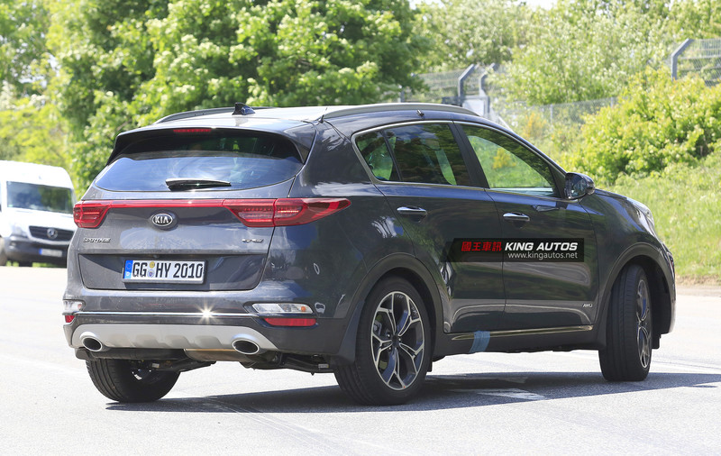 小改款《Kia Sportage》無偽裝曝光 確定搭載48V Mild-Hybrid柴油引擎 小改款《Kia Sportage》無偽裝曝光 確定搭載48V Mild-Hybrid柴油引擎