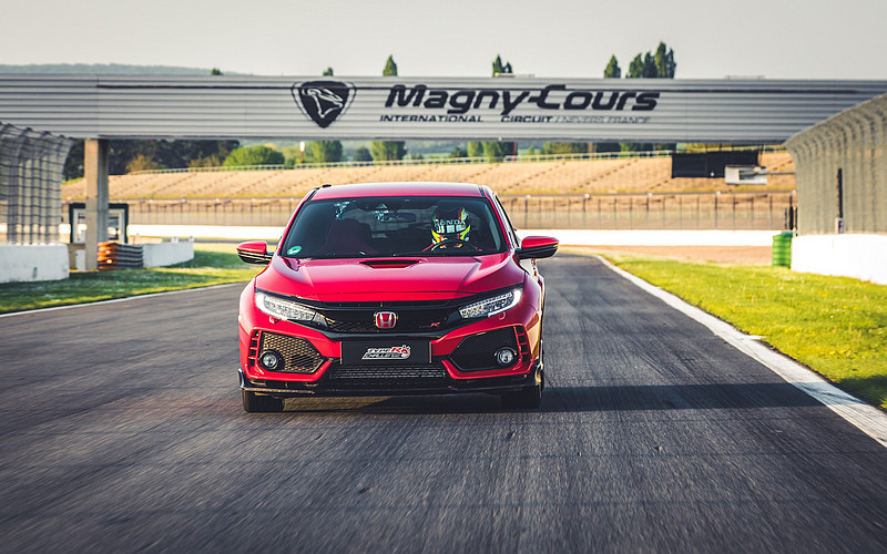 賽道征服計畫出師告捷 《Honda Civic Type R》改寫法國Magny-Cours GP賽道前驅車最速紀錄