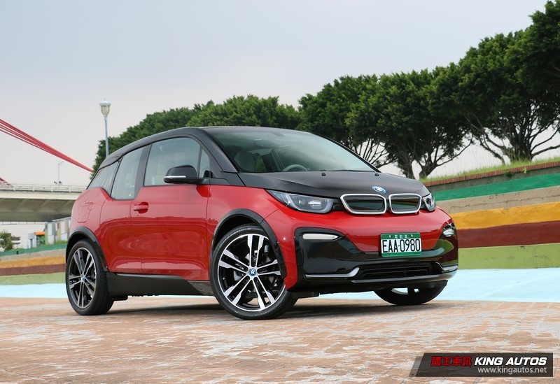 想多給你點運動氣息─小改款《BMW i3S》試駕報導 想多給你點運動氣息─小改款《BMW i3S》試駕報導
