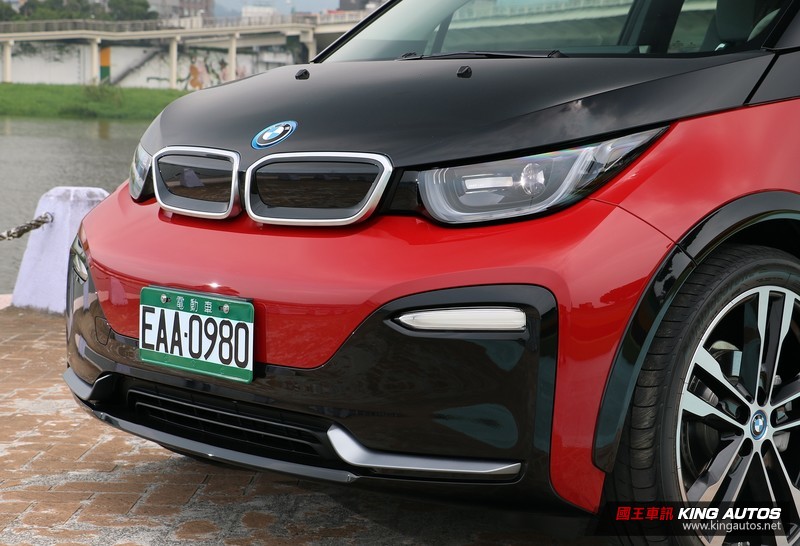 想多給你點運動氣息─小改款《BMW i3S》試駕報導 想多給你點運動氣息─小改款《BMW i3S》試駕報導