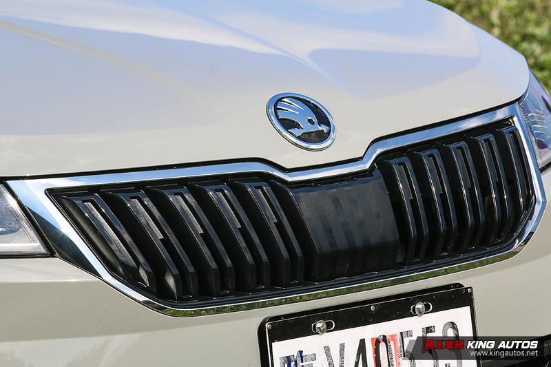 開創中型SUV新局 標配ACC+AEB 《Škoda Karoq》上市優惠106.9萬起正式發表 開創中型SUV新局 標配ACC+AEB 《Škoda Karoq》上市優惠106.9萬起正式發表