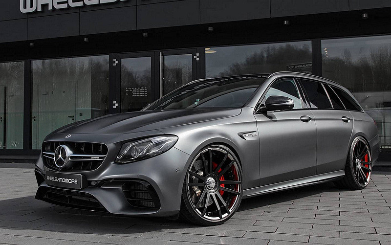 三芒星性能跑旅再精進 Wheelsandmore打造《Mercedes-AMG E 63 S 4MATIC+》釋放712匹豪猛動 三芒星性能跑旅再精進 Wheelsandmore打造《Mercedes-AMG E 63 S 4MATIC+》釋放712匹豪猛動