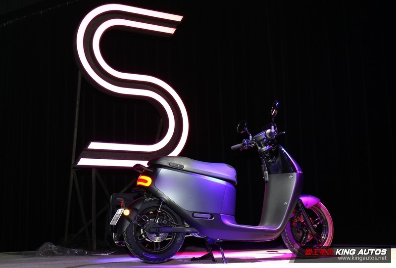 699吃到飽資費終登場 Gogoro再推性能版《Gogoro S2》最低61,800元起 699吃到飽資費終登場 Gogoro再推性能版《Gogoro S2》最低61,800元起