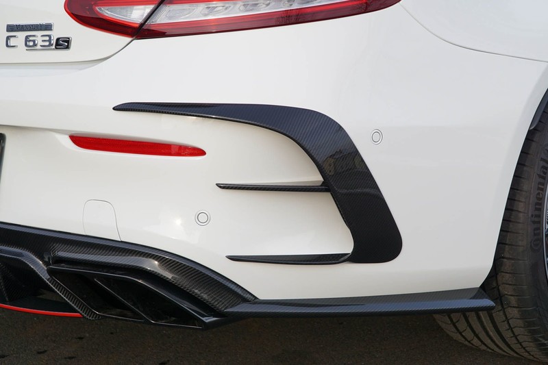 Mansory又出招 650匹的《Mercedes-AMG C63 Coupe》狂暴亮相 Mansory又出招 650匹的《Mercedes-AMG C63 Coupe》狂暴亮相