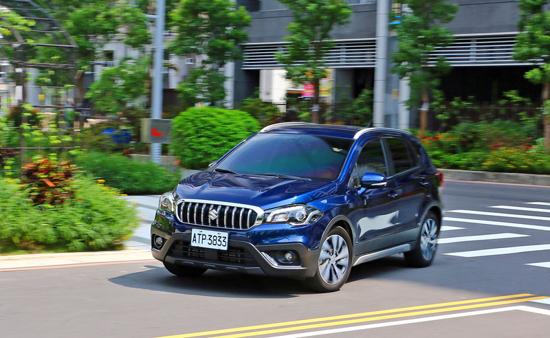 【Why Buy?】《SUZUKI SX4》值得購買的理由? 【Why Buy?】《SUZUKI SX4》值得購買的理由?