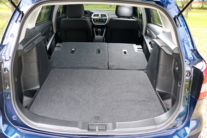 【Why Buy?】《SUZUKI SX4》值得購買的理由? 【Why Buy?】《SUZUKI SX4》值得購買的理由?