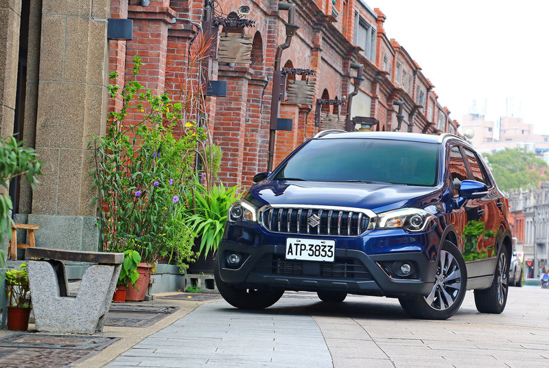 【Why Buy?】《SUZUKI SX4》值得購買的理由? 【Why Buy?】《SUZUKI SX4》值得購買的理由?