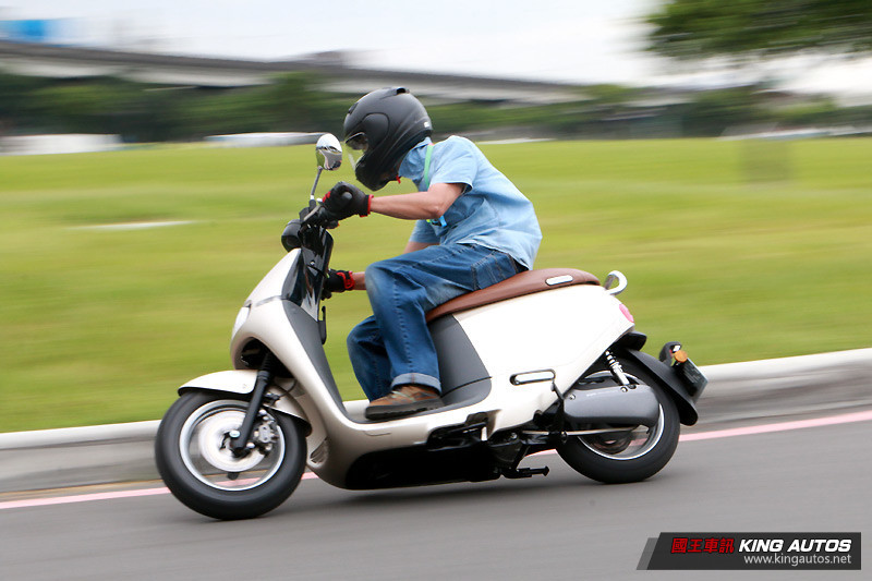 入手電動機車更理所當然 ─《Gogoro 2 Delight》試駕報導 入手電動機車更理所當然 ─《Gogoro 2 Delight》試駕報導