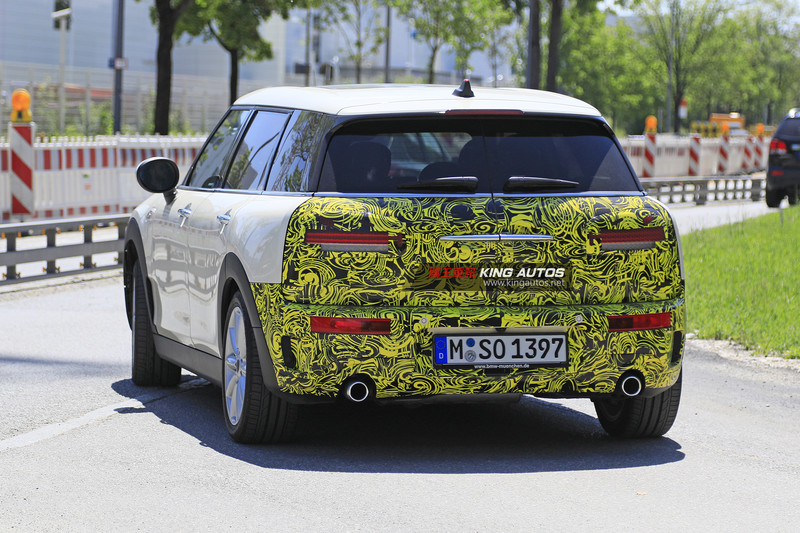 第二代《Mini Clubman》即將小改款 測試用偽裝車首度現蹤 第二代《Mini Clubman》即將小改款 測試用偽裝車首度現蹤