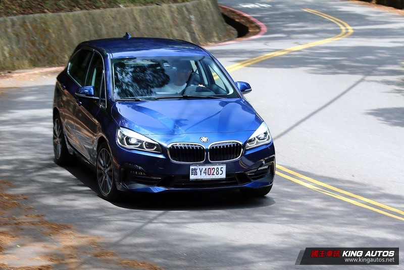 雙離合器變速箱上身─小改款《BMW 220i Active Tourer Sport Line》試駕報導 雙離合器變速箱上身─小改款《BMW 220i Active Tourer Sport Line》試駕報導