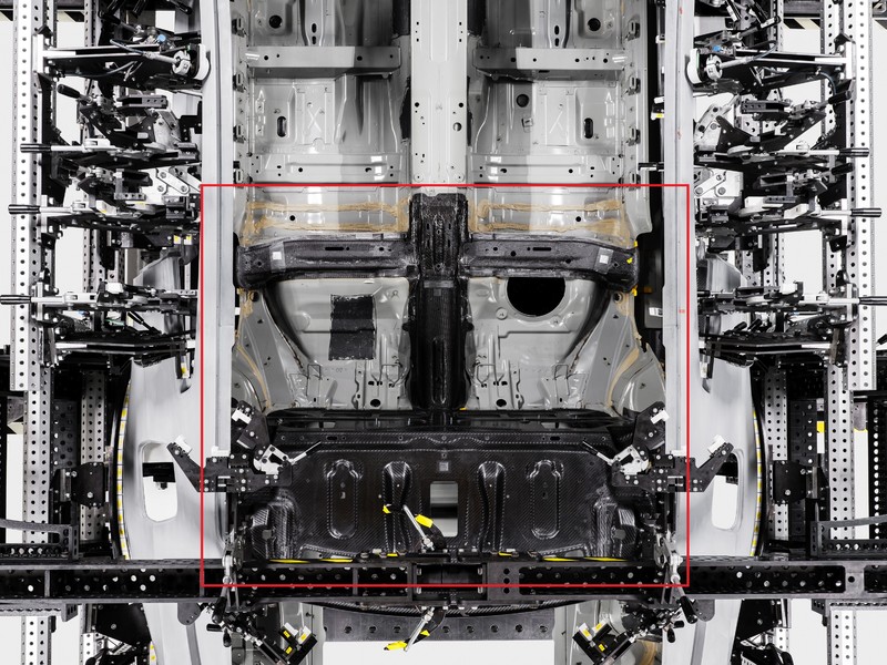 減重超過200公斤 《Polestar》公布《Polestar 1》碳纖維車體結構 減重超過200公斤 《Polestar》公布《Polestar 1》碳纖維車體結構