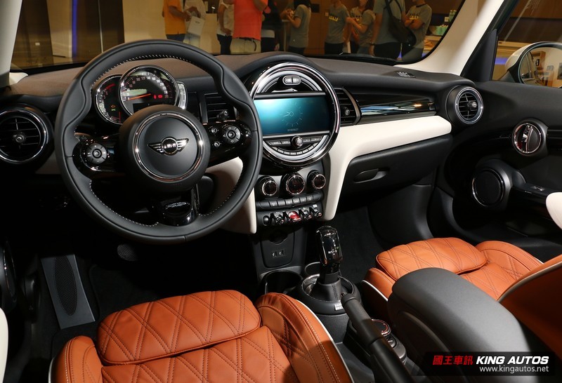 七速DCT變速箱導入 小改款《Mini Cooper 3D/5D/Cabrio》全車系臺灣正式發表 七速DCT變速箱導入 小改款《Mini Cooper 3D/5D/Cabrio》全車系臺灣正式發表