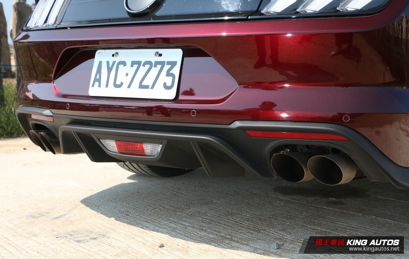 堅持大排氣量的美國味 ─《Ford Mustang 5.0 GT Premium》試駕報導 堅持大排氣量的美國味 ─《Ford Mustang 5.0 GT Premium》試駕報導