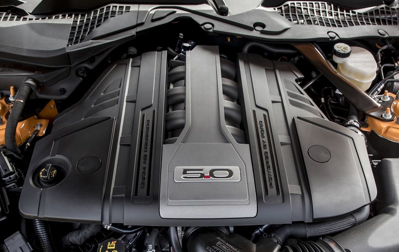 堅持大排氣量的美國味 ─《Ford Mustang 5.0 GT Premium》試駕報導 堅持大排氣量的美國味 ─《Ford Mustang 5.0 GT Premium》試駕報導