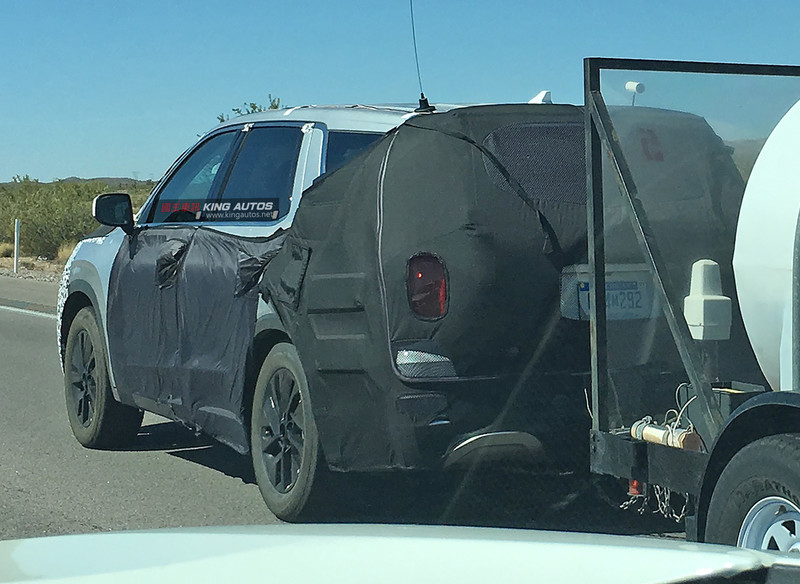 韓系大型八人座即將登場 《Hyundai Palisade》偽裝測試車美國再次補捉 韓系大型八人座即將登場 《Hyundai Palisade》偽裝測試車美國再次補捉