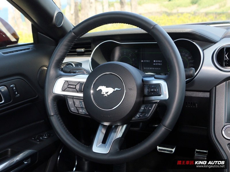 堅持大排氣量的美國味 ─《Ford Mustang 5.0 GT Premium》試駕報導 堅持大排氣量的美國味 ─《Ford Mustang 5.0 GT Premium》試駕報導