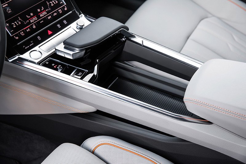《Audi e-tron Prototype》座艙完整揭露 全面數位化提升科技質感 《Audi e-tron Prototype》座艙完整揭露 全面數位化提升科技質感