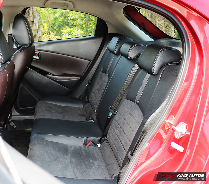 嗆紅魂動小馬 搶眼更添安全2019年式《Mazda2頂級型》試駕 嗆紅魂動小馬 搶眼更添安全2019年式《Mazda2頂級型》試駕