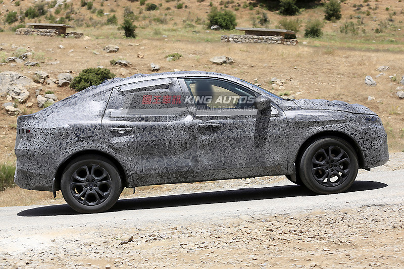 跨界SUV熱度不減 《Renault Captur Coupé》預約2019年亮相 跨界SUV熱度不減 《Renault Captur Coupé》預約2019年亮相