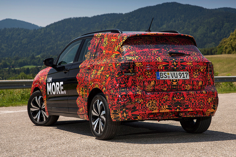 《Volkswagen T-Cross》官方原型車首度曝光 目標第三季首演亮相 《Volkswagen T-Cross》官方原型車首度曝光 目標第三季首演亮相