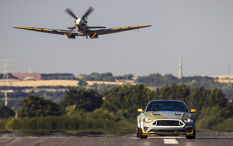 與噴火式戰機同框現身 RAF Eagle Squadron主題《Ford Mustang GT》搶先於Goodwood FoS盛會 與噴火式戰機同框現身 RAF Eagle Squadron主題《Ford Mustang GT》搶先於Goodwood FoS盛會