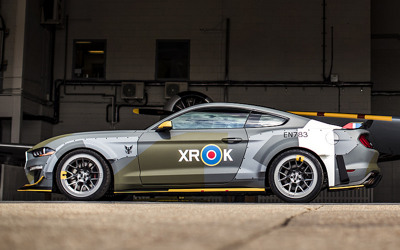 與噴火式戰機同框現身 RAF Eagle Squadron主題《Ford Mustang GT》搶先於Goodwood FoS盛會 與噴火式戰機同框現身 RAF Eagle Squadron主題《Ford Mustang GT》搶先於Goodwood FoS盛會