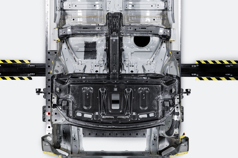 《Polestar》放眼電動化性能車市場 目標瞄準《Porsche》與《Tesla》 《Polestar》放眼電動化性能車市場 目標瞄準《Porsche》與《Tesla》