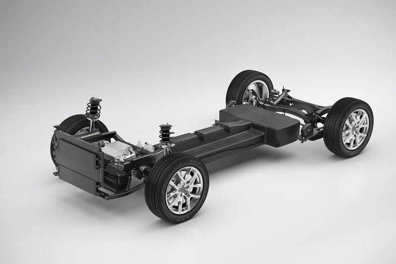 《Polestar》放眼電動化性能車市場 目標瞄準《Porsche》與《Tesla》 《Polestar》放眼電動化性能車市場 目標瞄準《Porsche》與《Tesla》