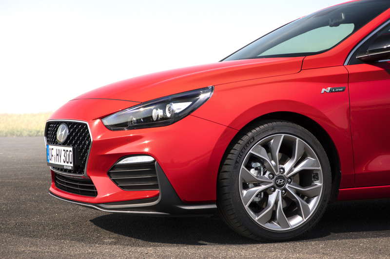 《Hyundai i30 N Line》全新運動化產品線首部曲正式亮相 《Hyundai i30 N Line》全新運動化產品線首部曲正式亮相